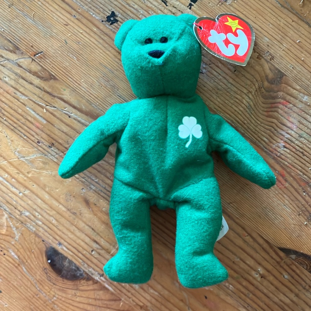Erin the Bear Beanie baby